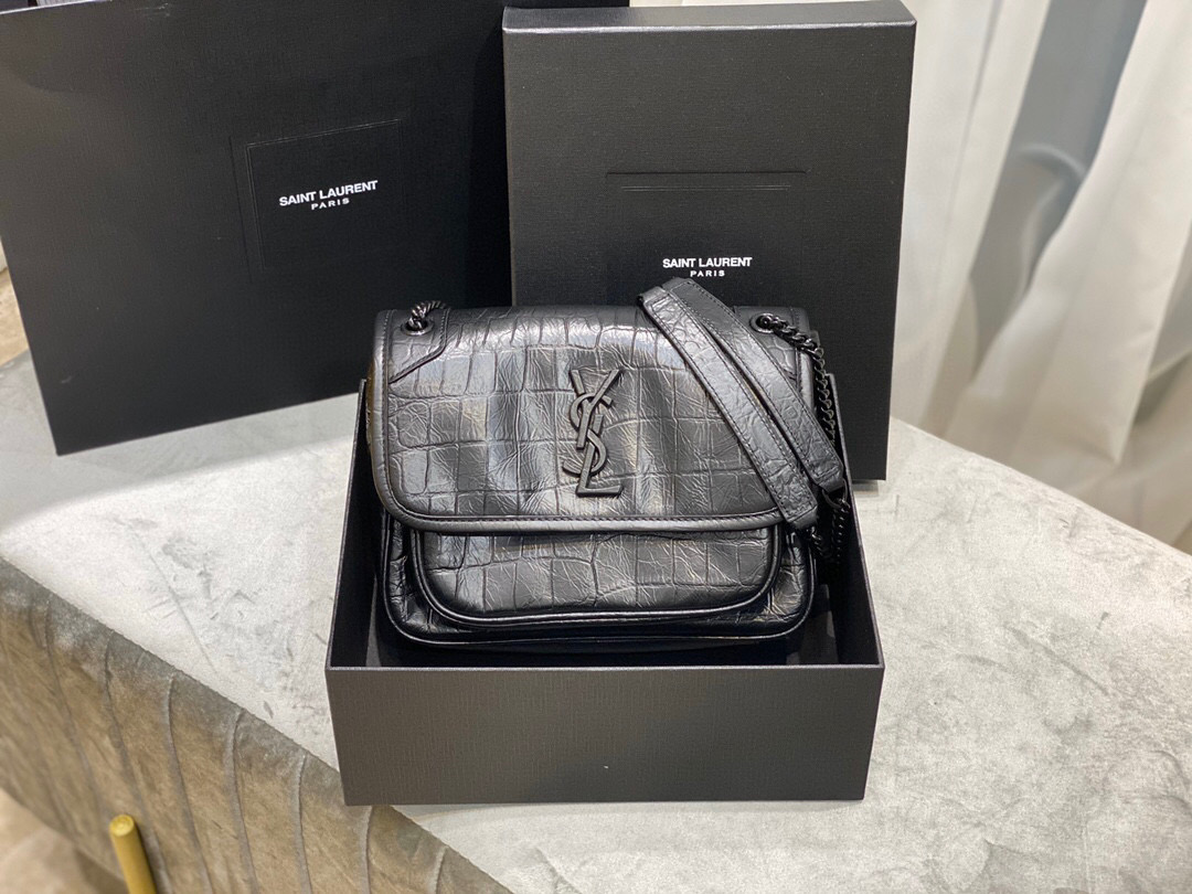 생로랑  여자 가방  533037