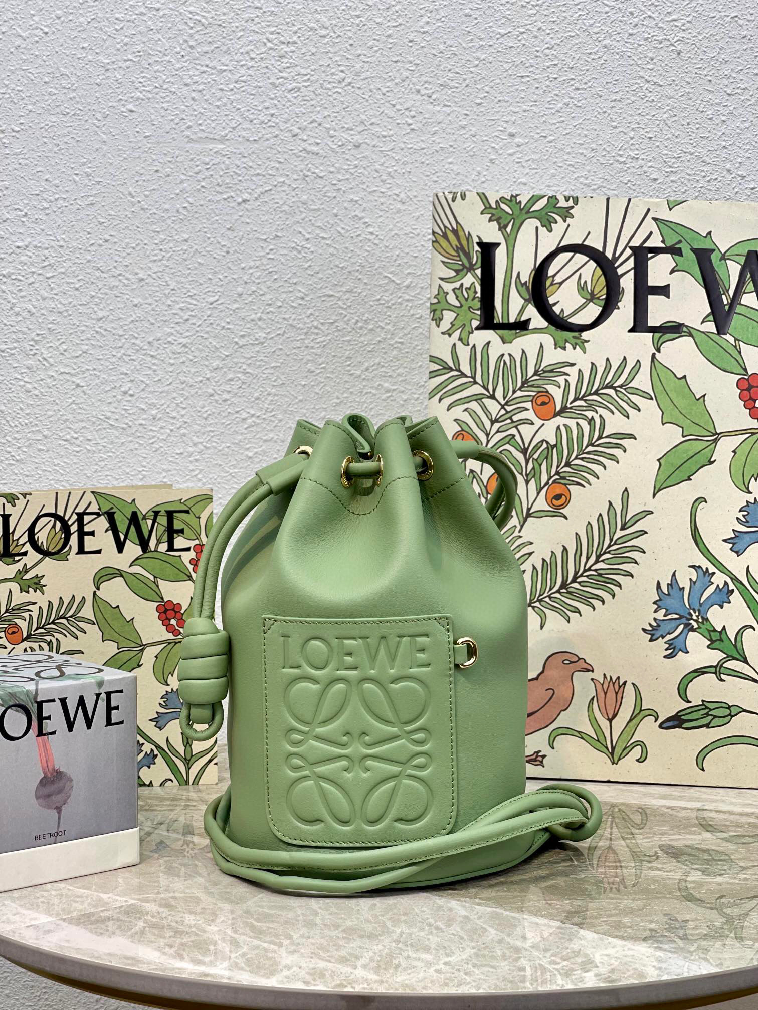 로에베 버킷백 여자가방