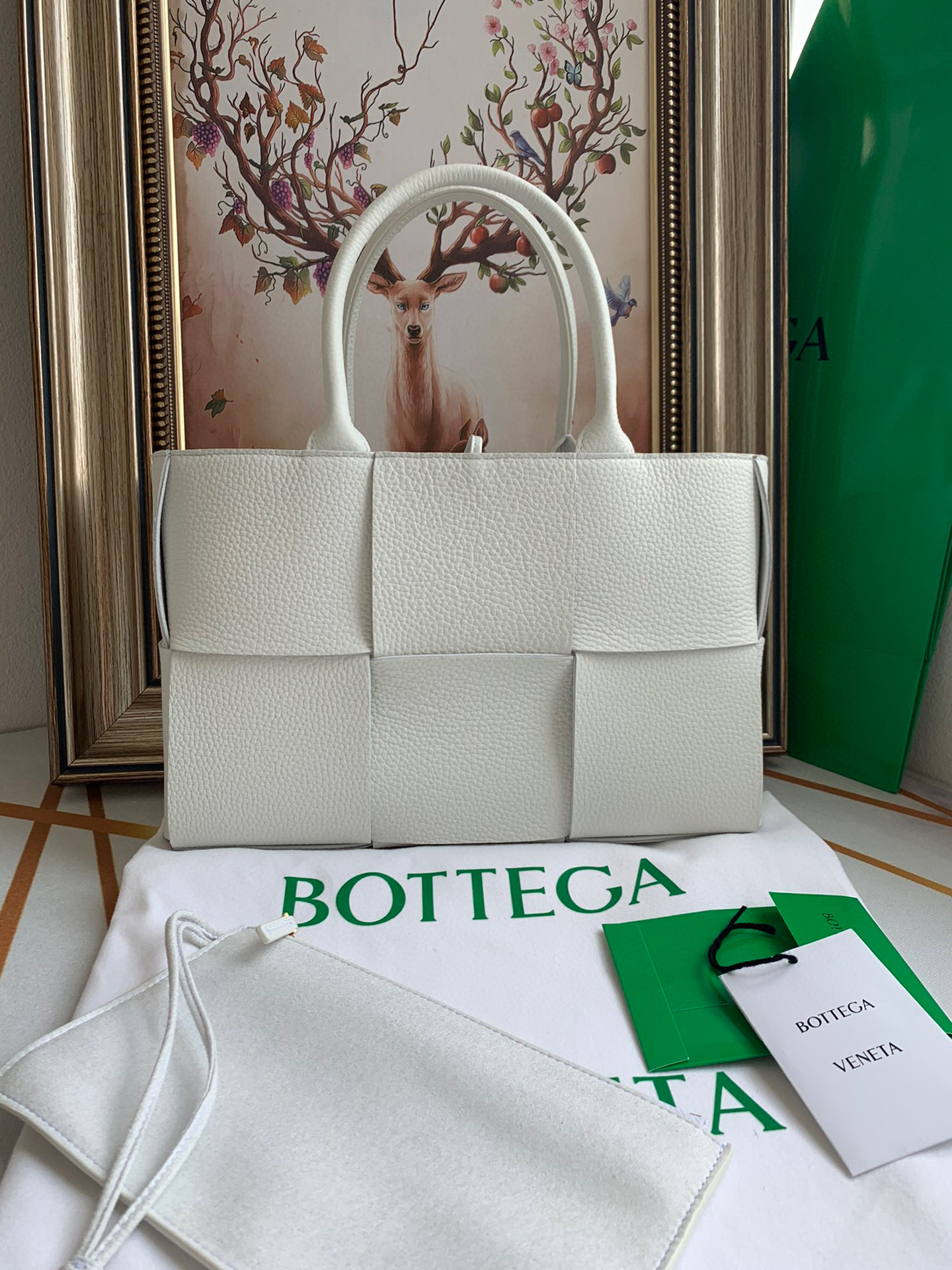 보테가베네타 여자가방 652876