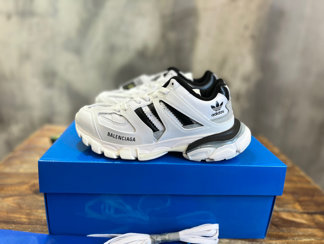 발렌시아가&아디다스 남녀공용 신발 운동화