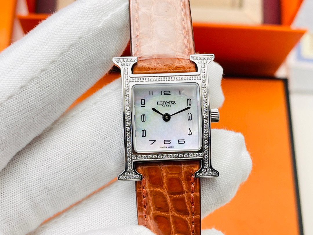 에르메스 QTQ공장 미러급 여자시계