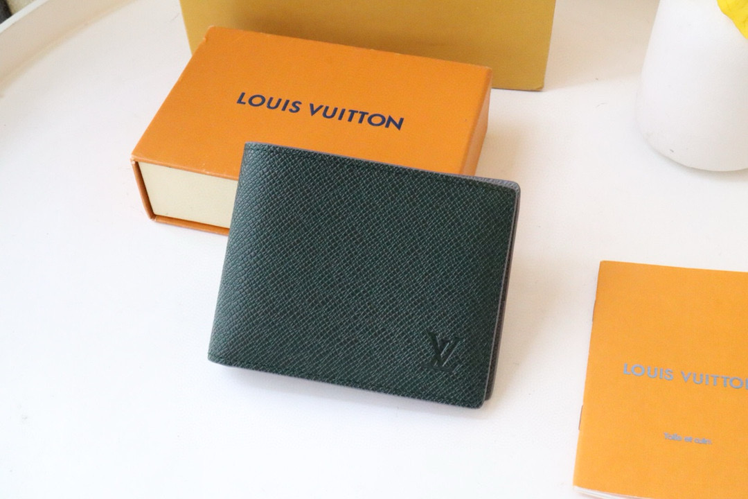 루이비통 남자 반지갑 M81628