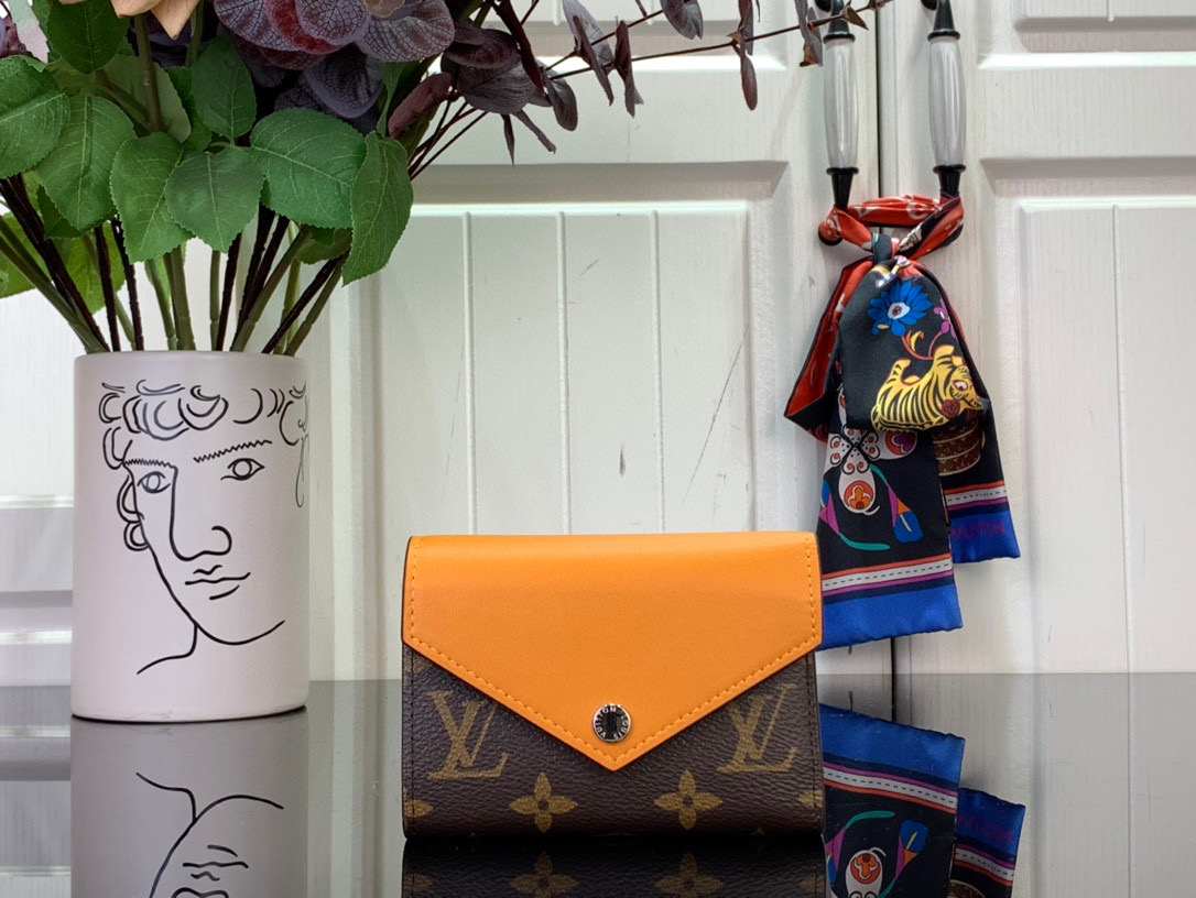 루이비통 여자 반지갑 m12392