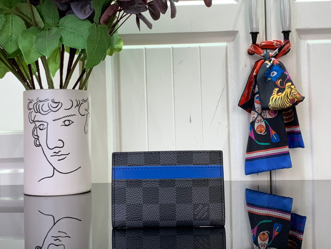 루이비통 카드지갑 m00093