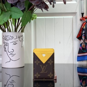 루이비통 카드지갑  m12853