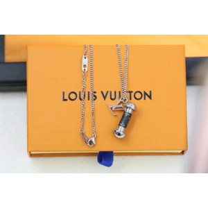 루이비통 목걸이