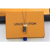 루이비통 목걸이