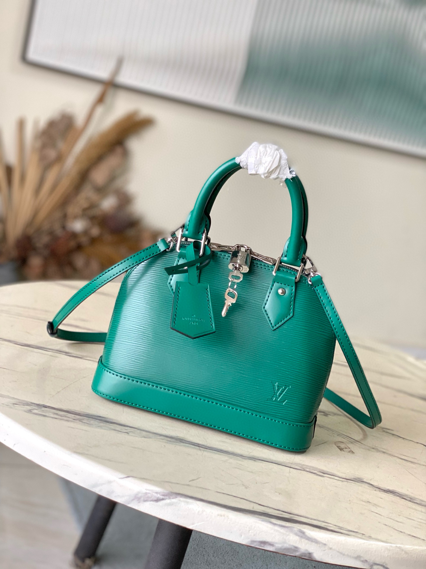 루이비통 M12373 여자가방