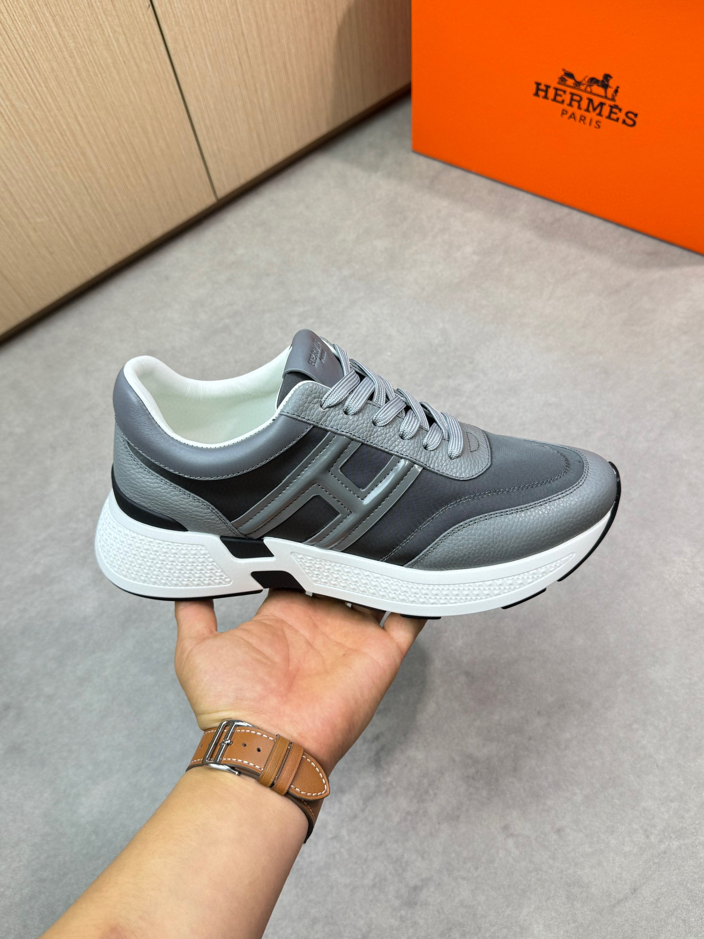 에르메스 남자 신발 운동화 스니커즈