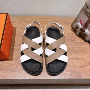 에르메스 남녀공용 샌들