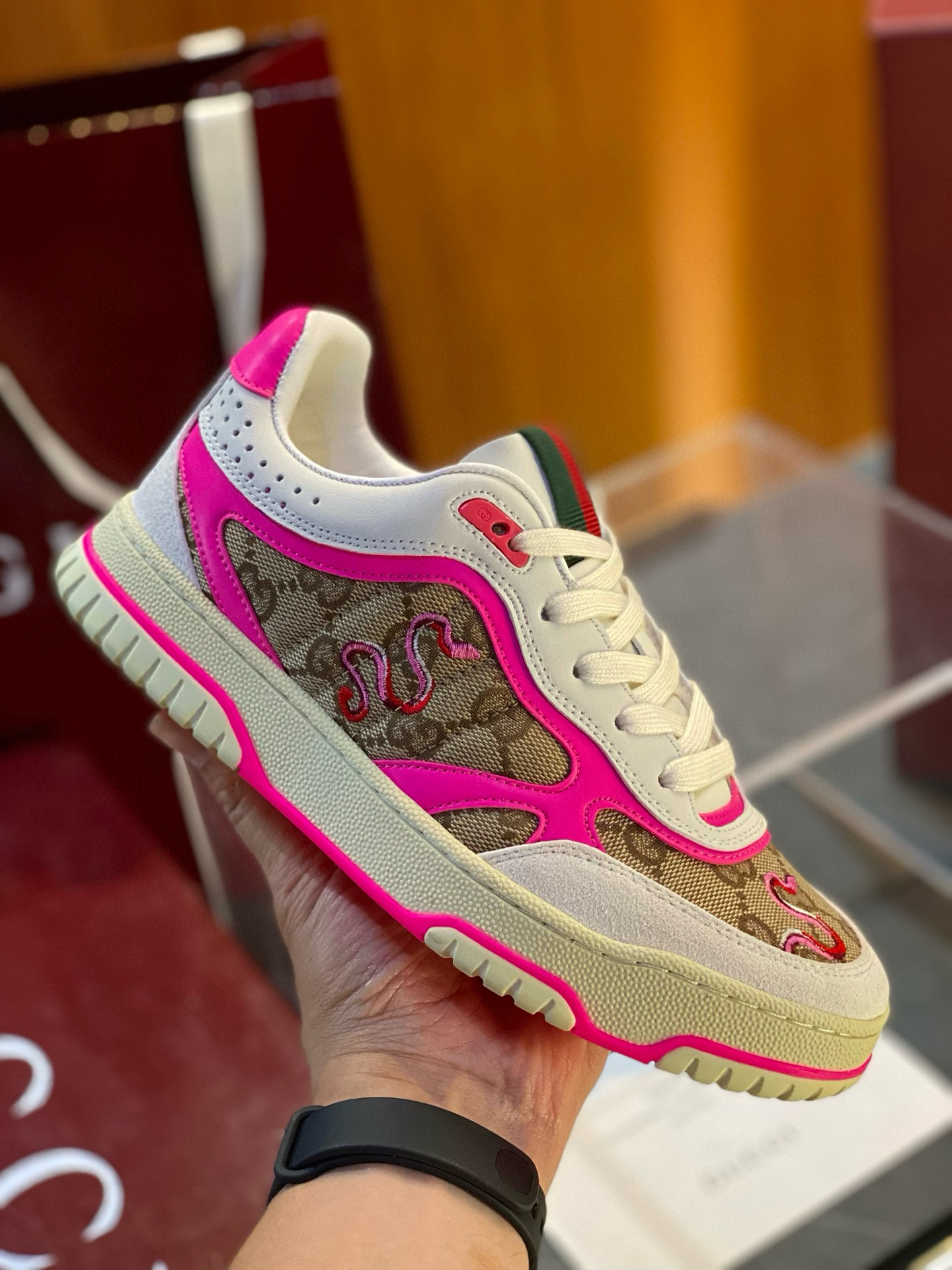 구찌 남녀공용 신발 운동화 스니커즈