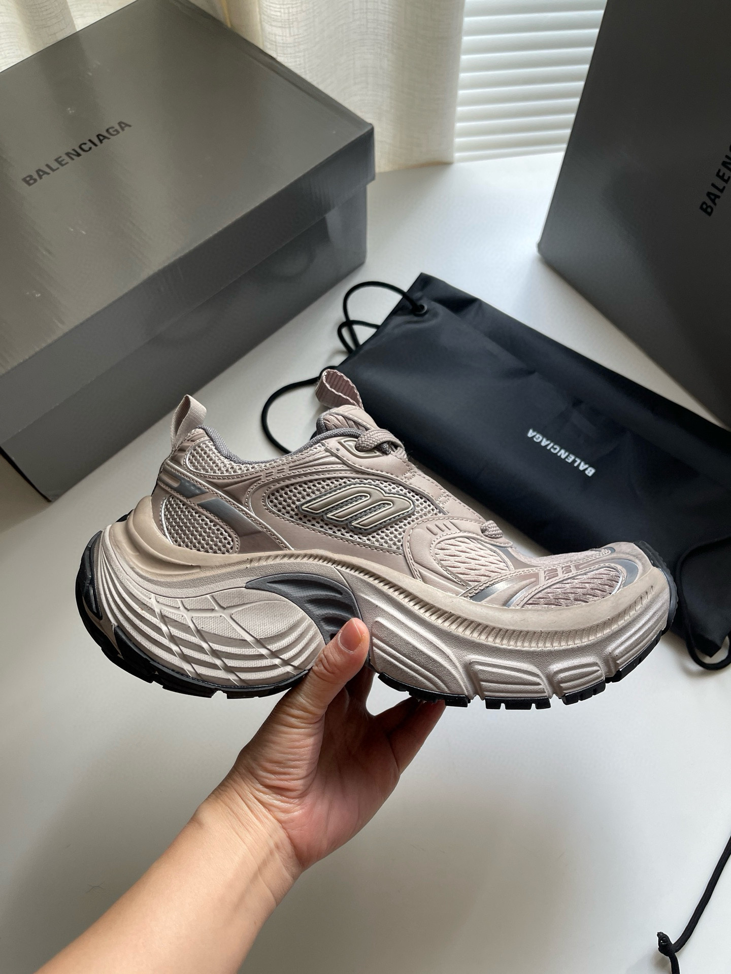 발렌시아가 10XL 남여공용 신발 운동화 스니커즈