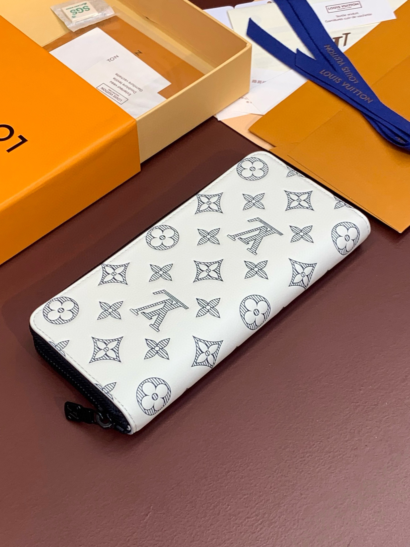 루이비통 남자 장지갑 M62295