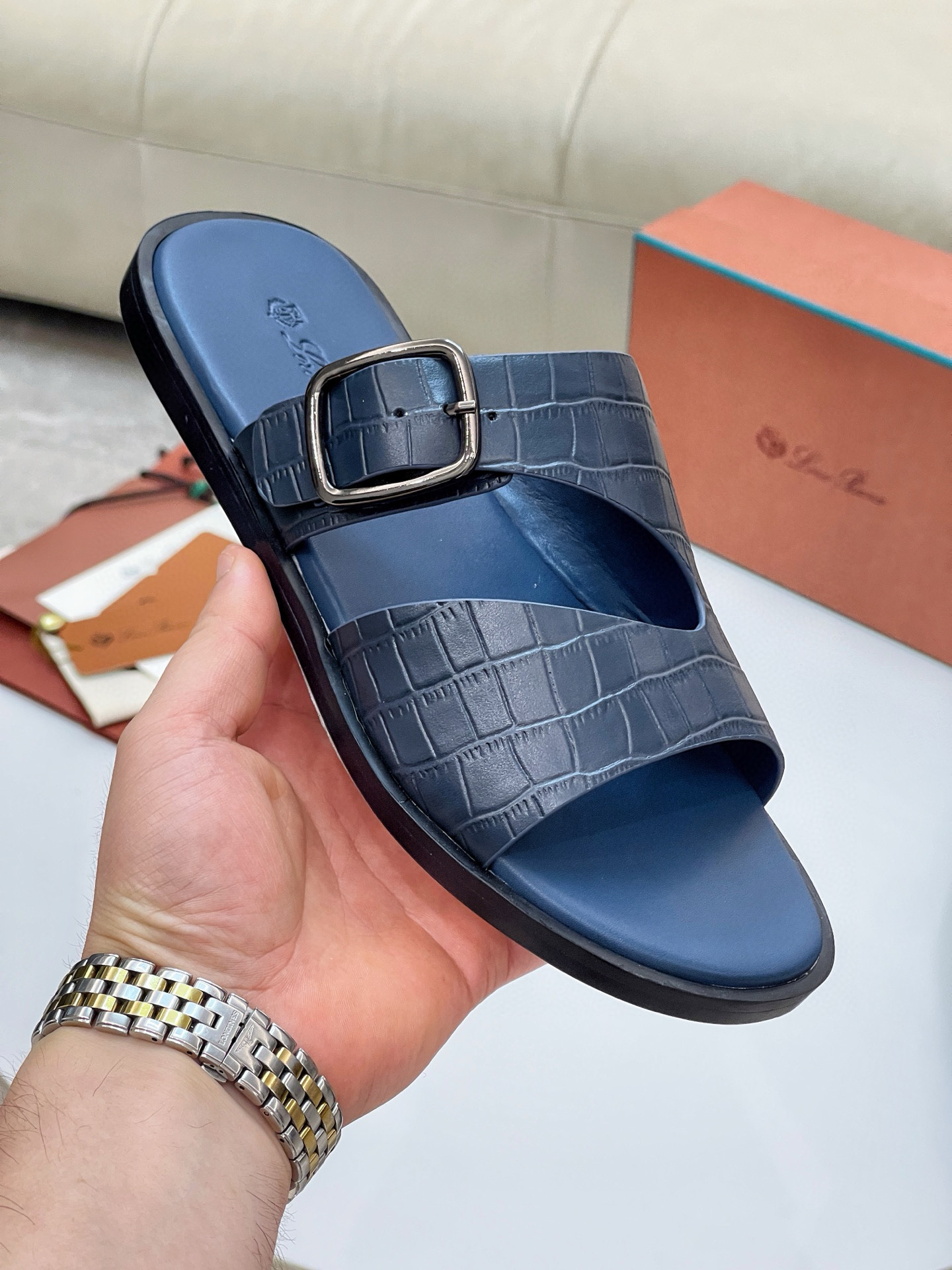 로로피아나 남자 슬리퍼