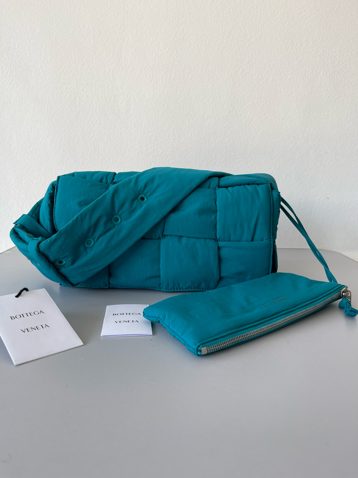 보테가베네타 628951 남녀공용가방