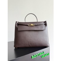 보테가베네타 826195 남자가방