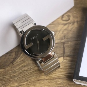 구찌 여자 시계