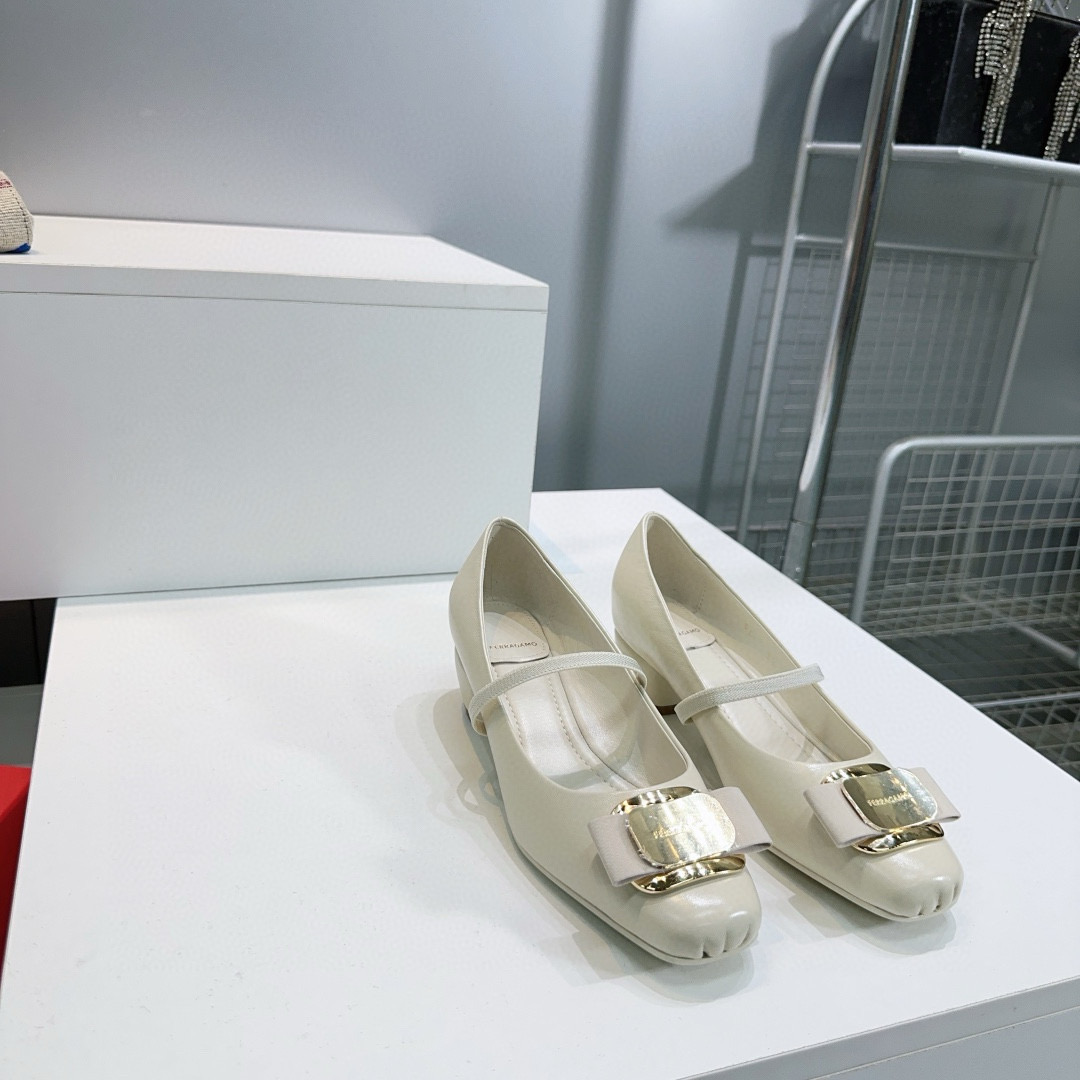 페라가모 4cm 여자 신발 구두