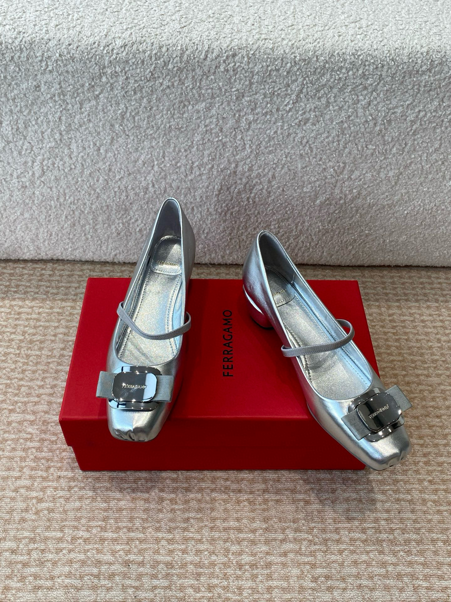 페라가모 여자 신발 구두