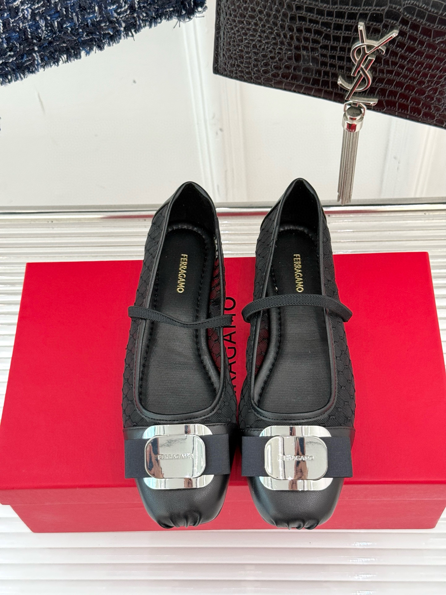 페라가모 여자 신발 구두