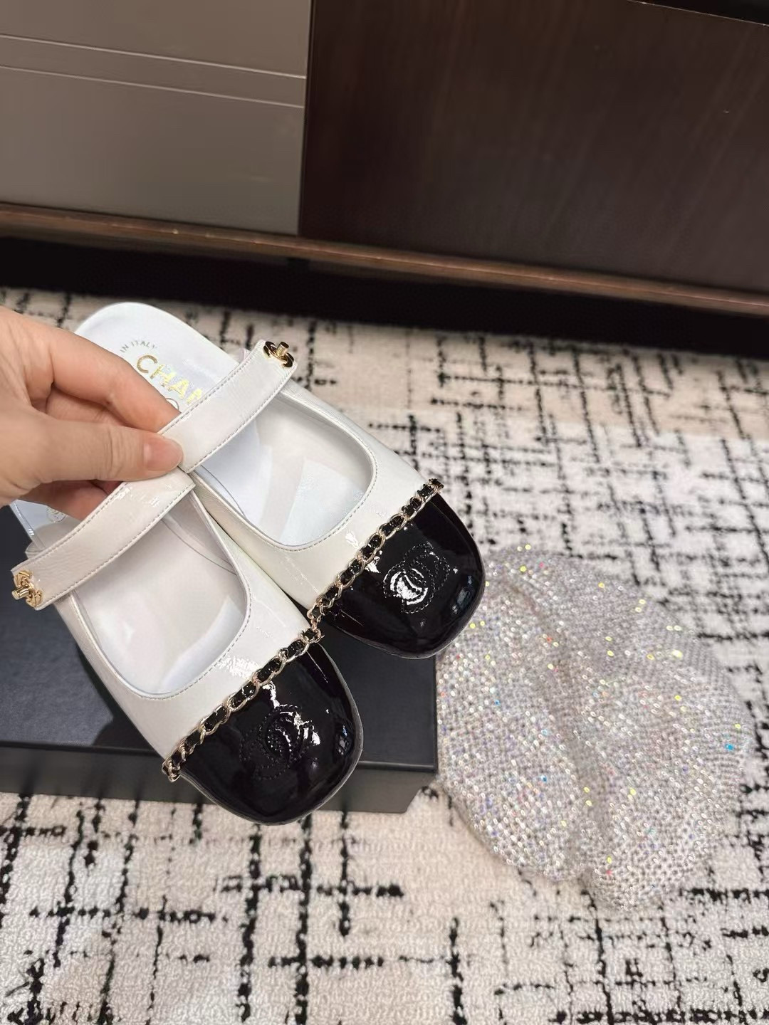 샤넬 여자 슬리퍼