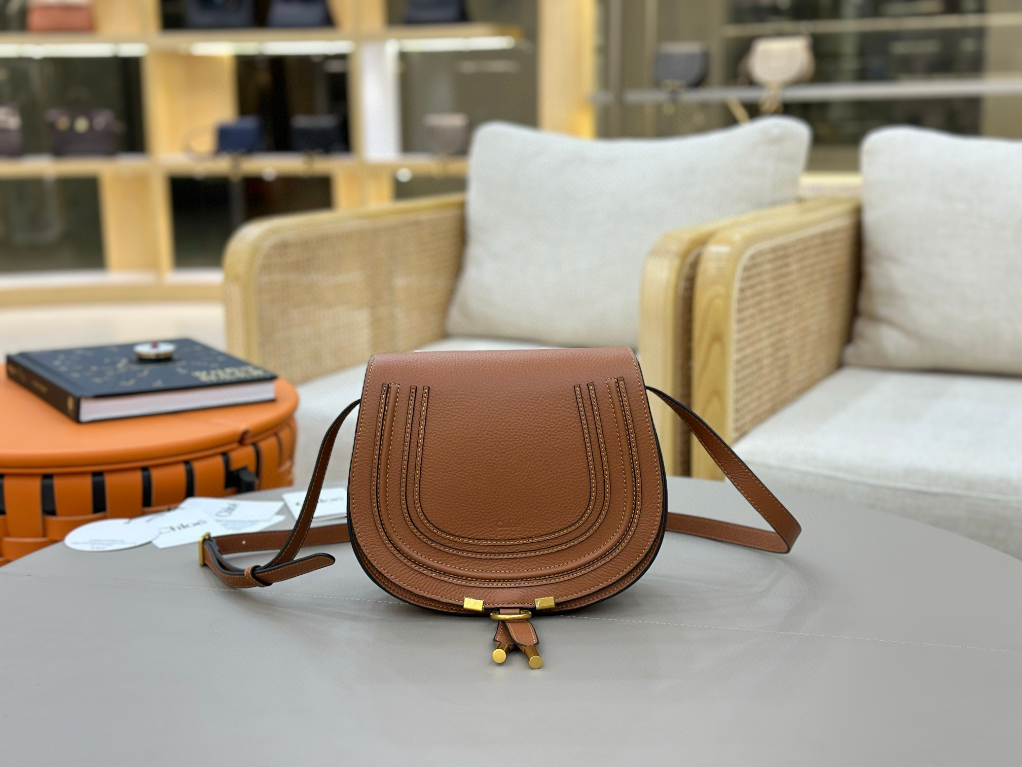 끌로에 라지 여자가방