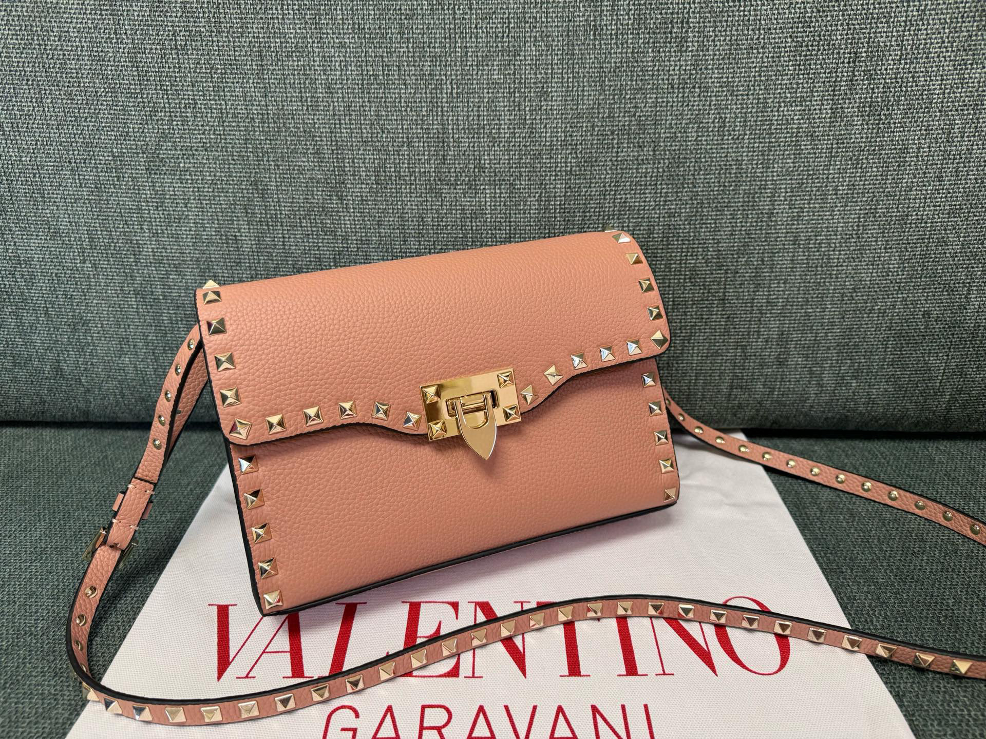 발렌티노 가라바니 여자가방 0181