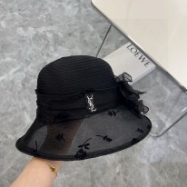 생로랑 모자