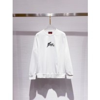 구찌 남자 맨투맨