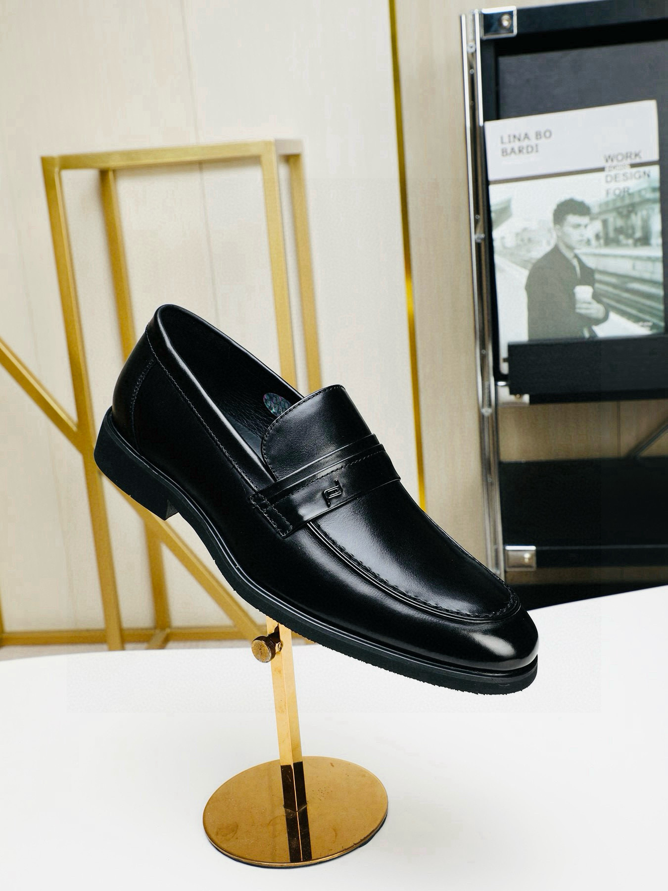 프라다 2컬러 남자 구두