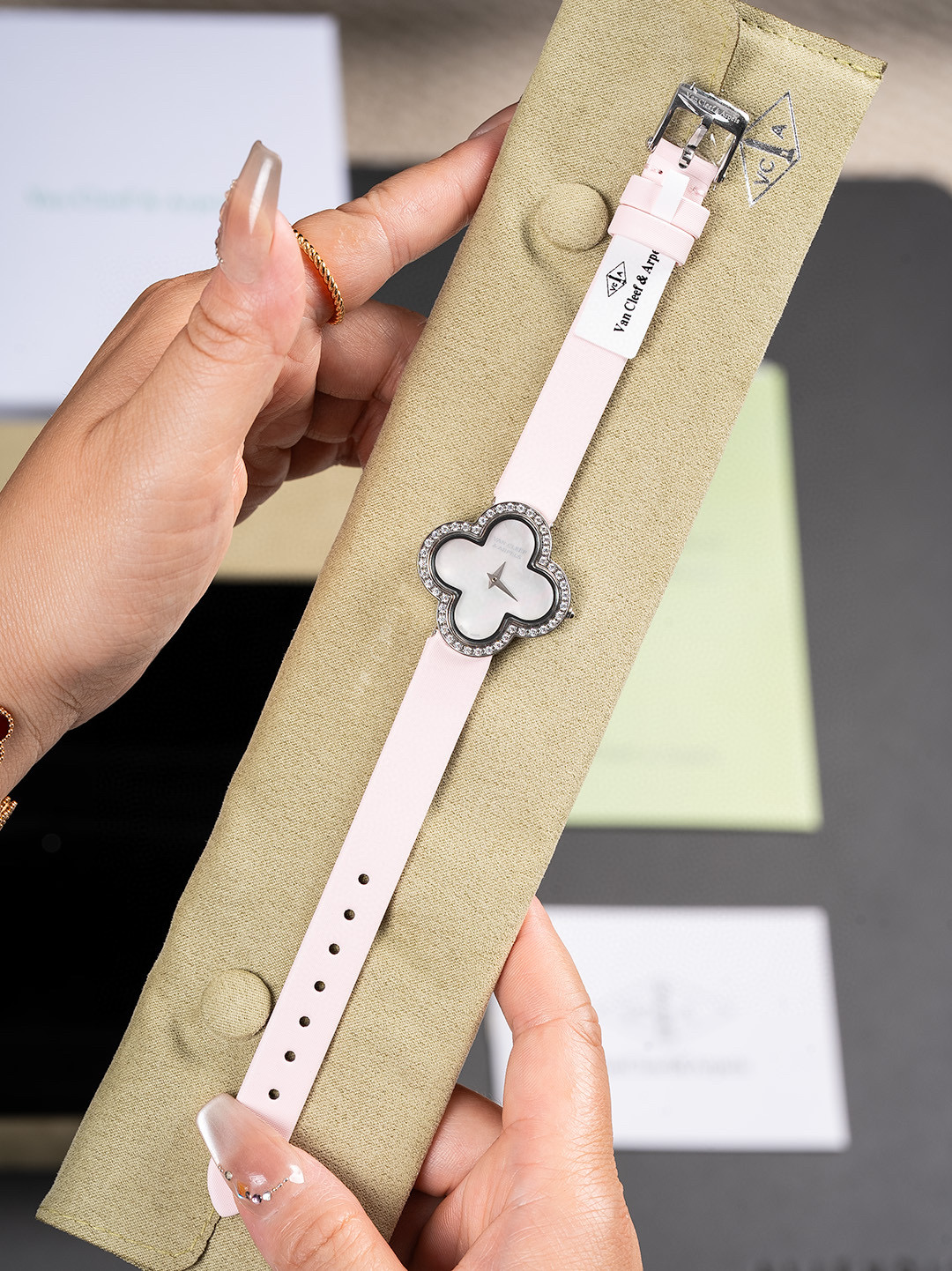 반클리프앤아펠 VCA공장 여자 미러급 시계 3칼라