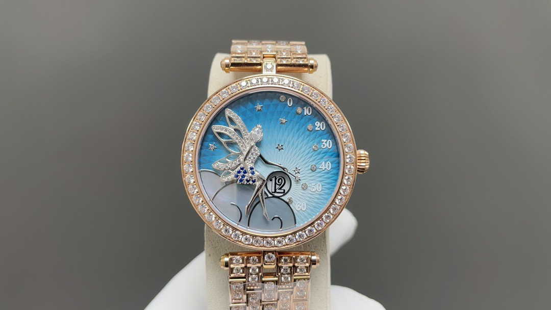 반클리프앤아펠 미러급 여자시계