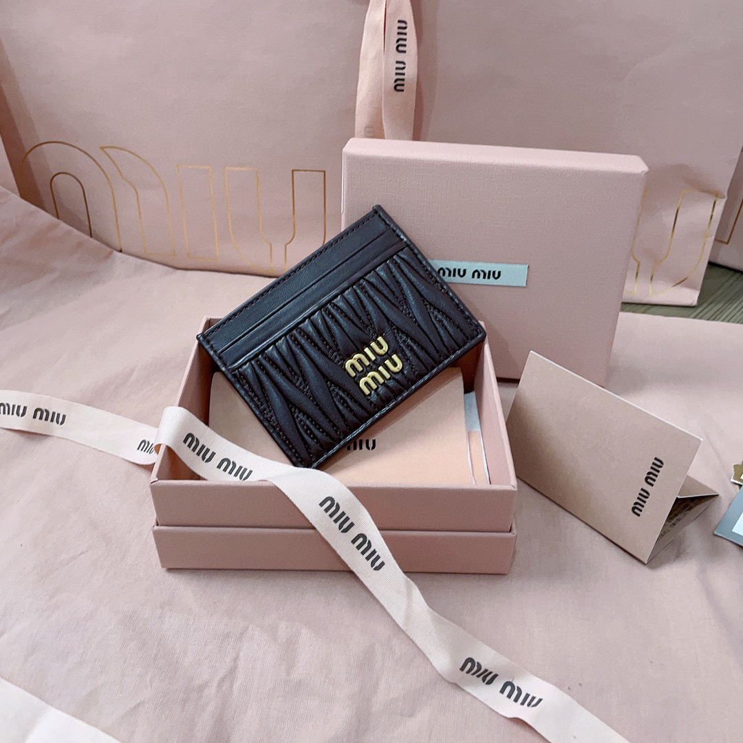 미우미우 5MC076 여자 카드지갑 머니클립