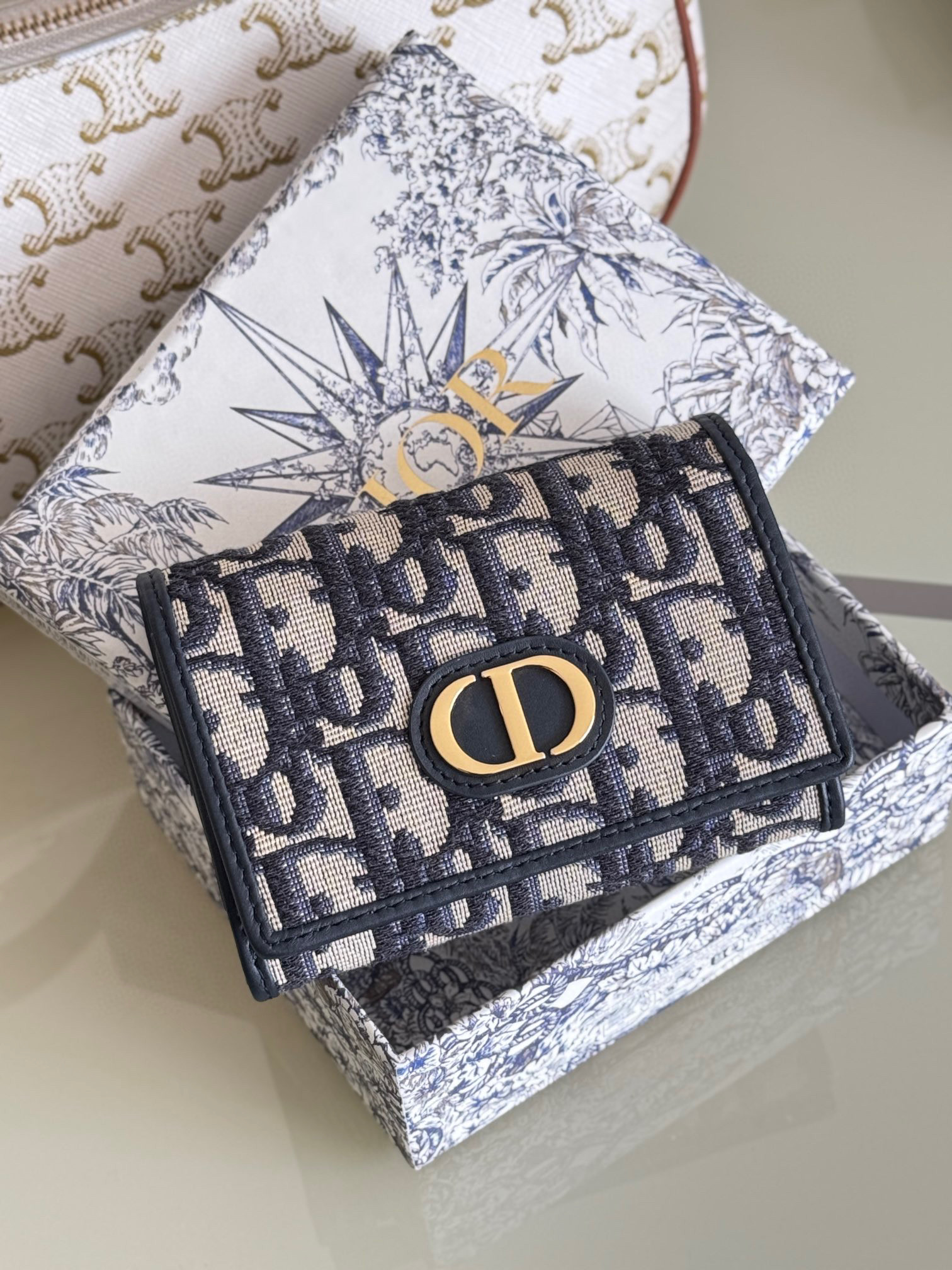 디올 S5132UWHC_M30G 여자 카드지갑 머니클립