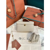 로로피아나 여자가방