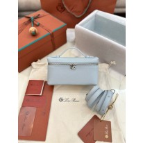 로로피아나 여자가방