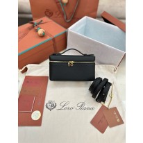 로로피아나 여자가방