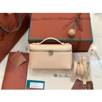 로로피아나 여자가방