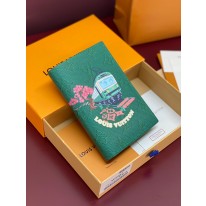 루이비통 M25967 여권지갑