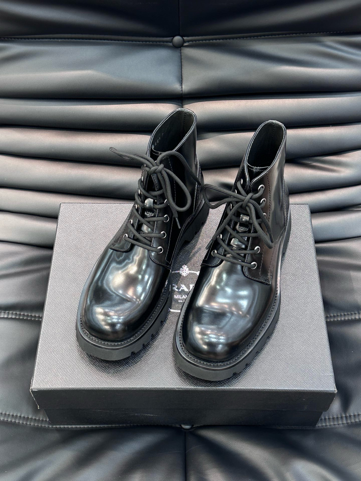 프라다 남자 부츠