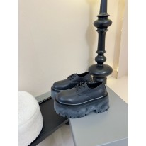 발렌시아가 8CM 여자 부츠