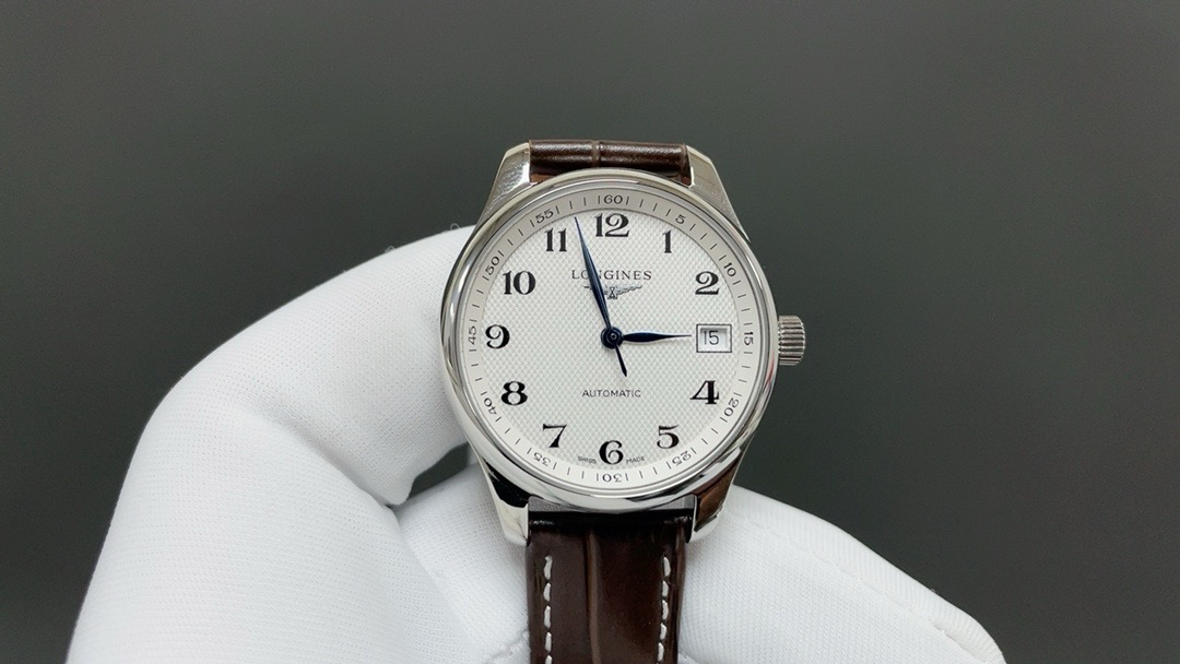 론진 A급 남자 시계