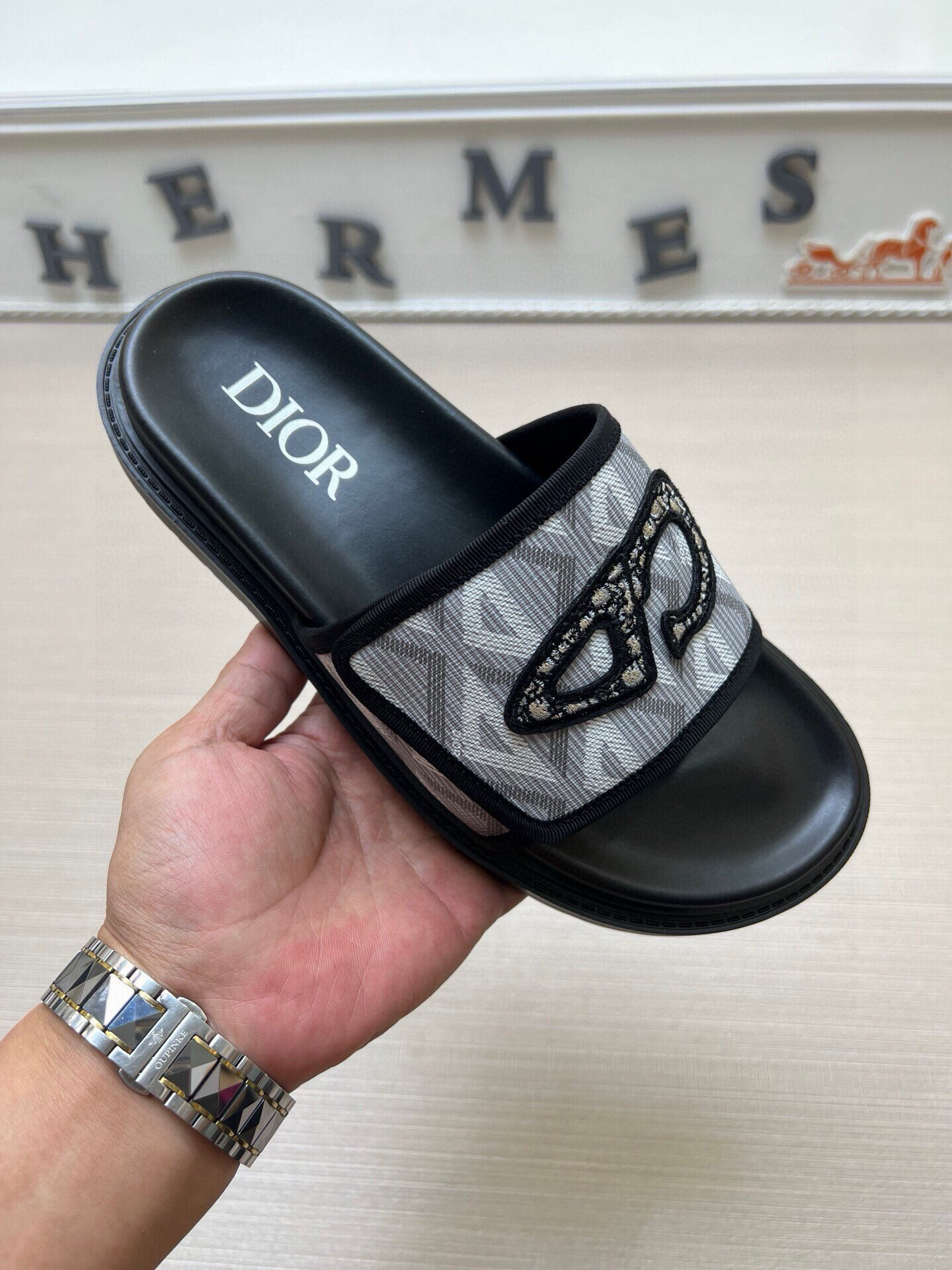 디올 남자 슬리퍼