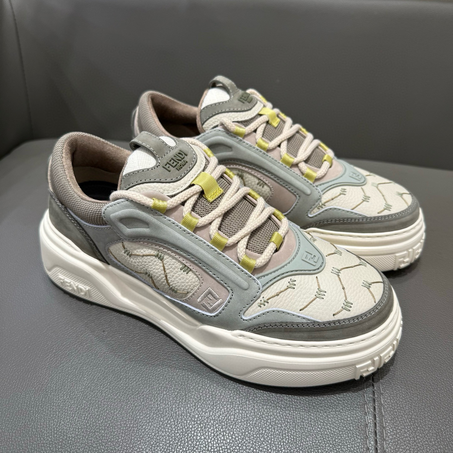 펜디 남자 신발 운동화 스니커즈