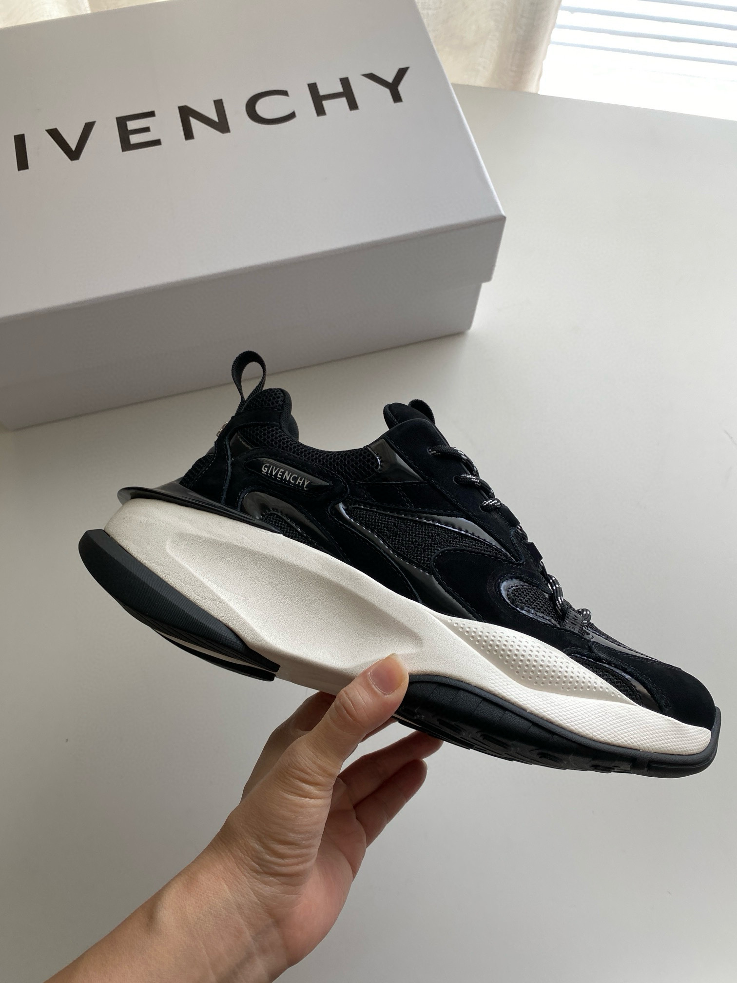 지방시 남자 신발 운동화 스니커즈