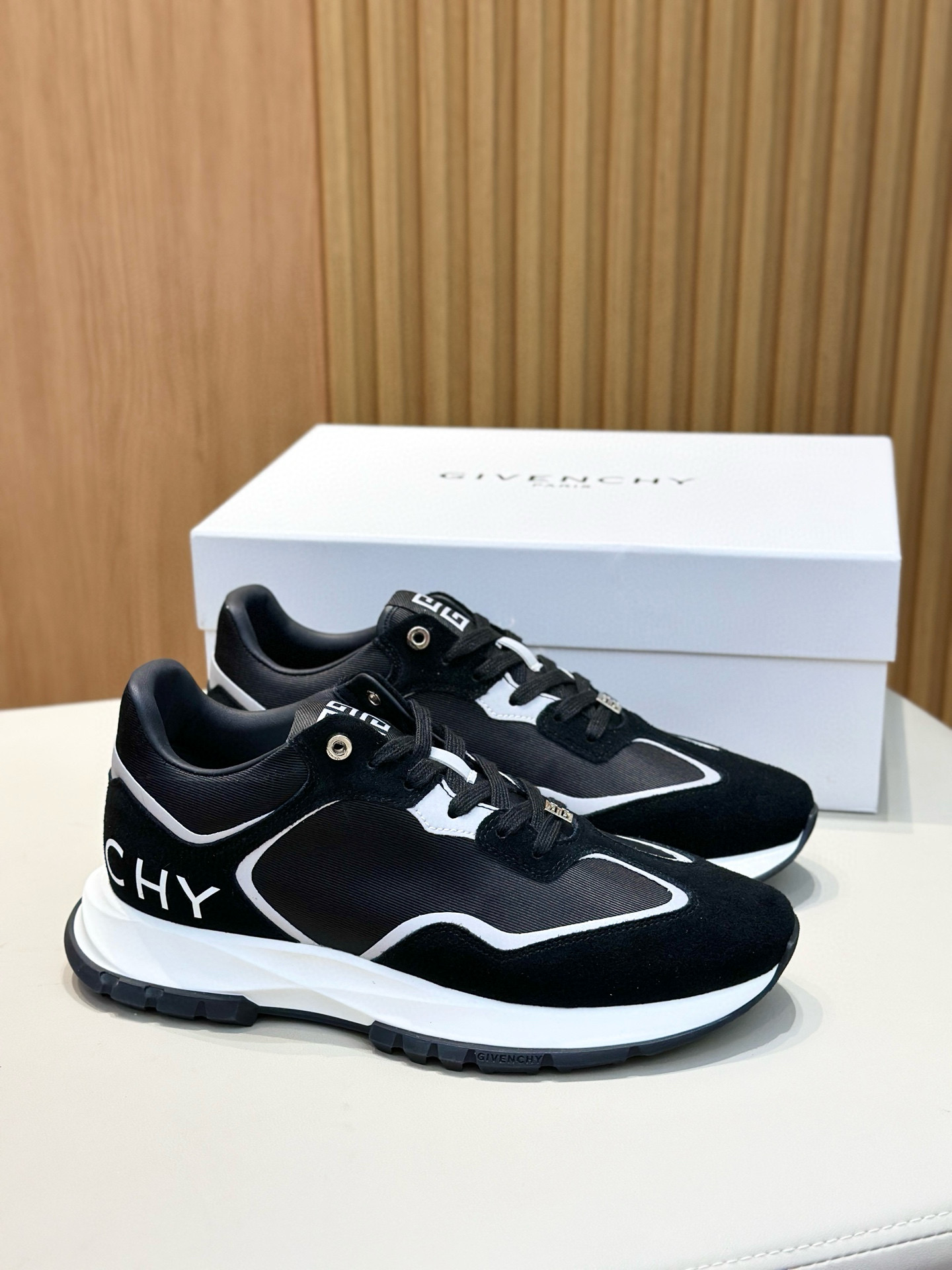 지방시 남자 신발 운동화 스니커즈