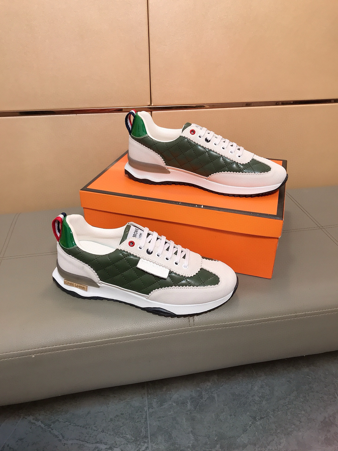 톰브라운 남자 신발 운동화 스니커즈