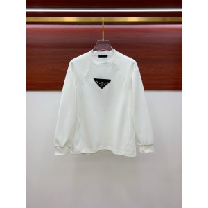 프라다 남자 맨투맨