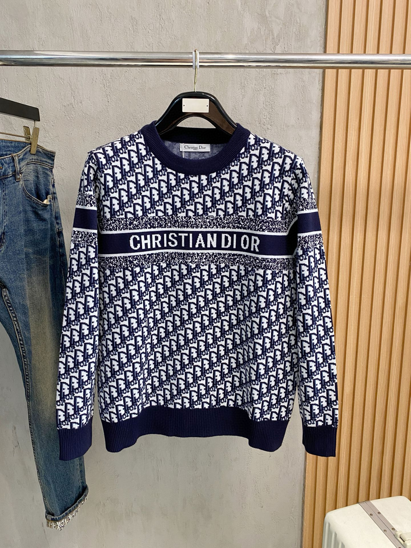 디올 남자 니트