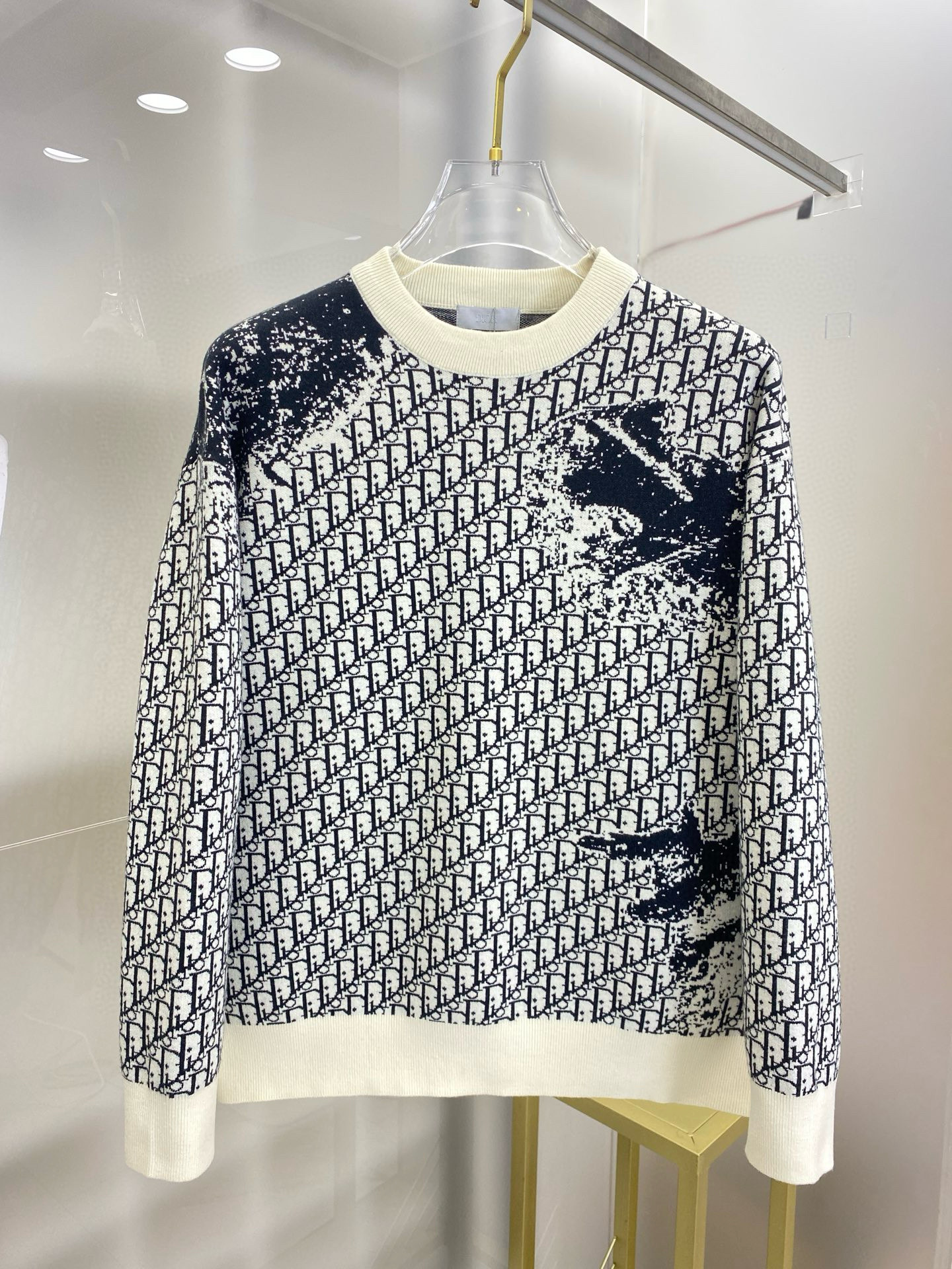 디올 남자 니트